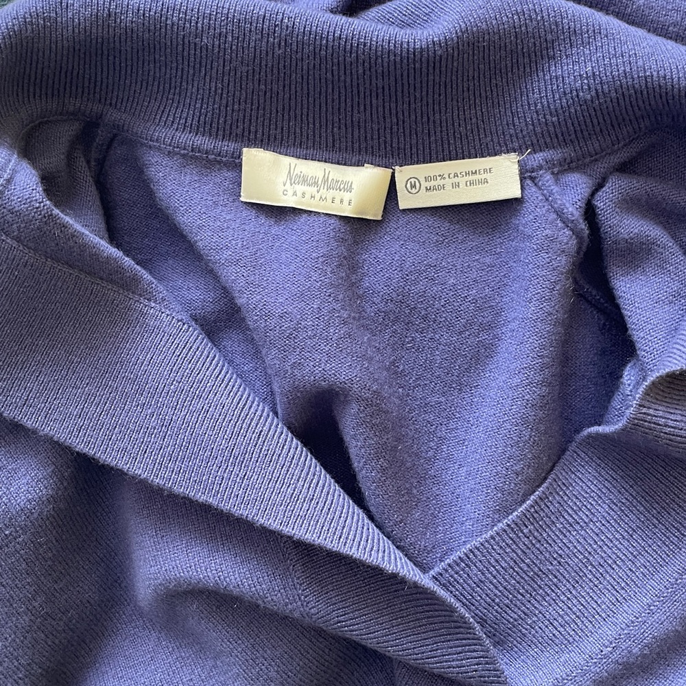 [Neiman Marcus] 100% Cashmere Collection Sweater - Picture 4 of 8